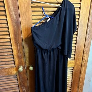 One shoulder batwing cocktail dress